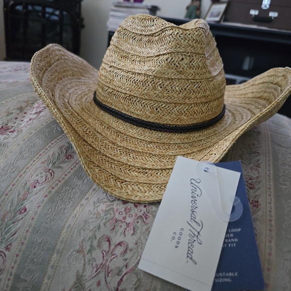 Universal Thread Women's Natural Straw Cowboy Hat - Picture 1 of 2